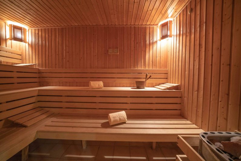 sauna(4)